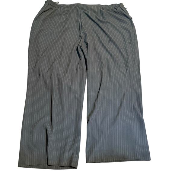 Silhouettes Charcoal Gray Wide Leg Pinstripe Trousers, CareerWear, Plus Size 32W - Picture 3 of 6